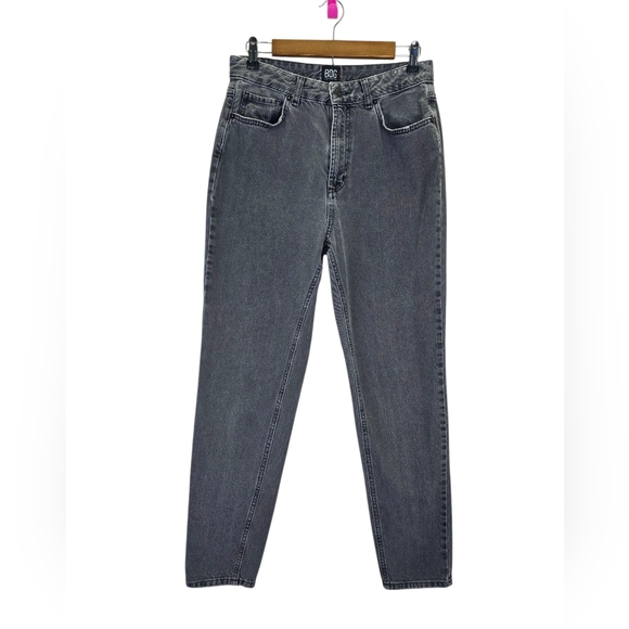 BDG Denim - Urban Outfitters BDG Black Washed Denim High Waisted Mom Jeans Sz 28 100% Cotton